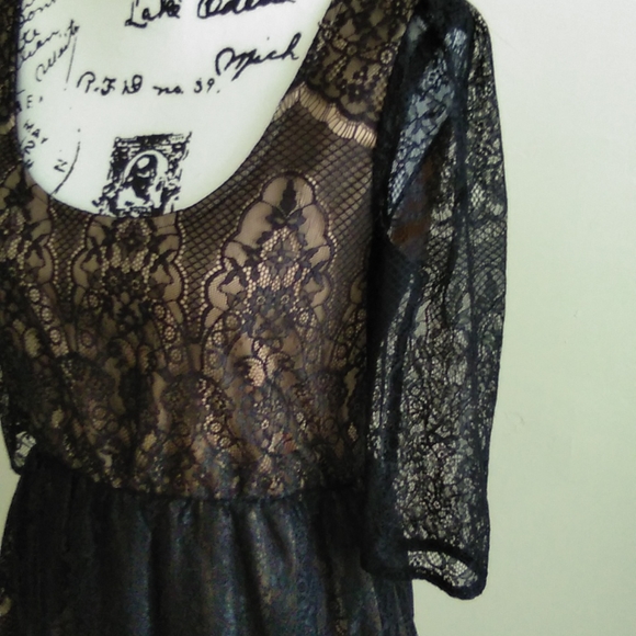 MM COUTURE WOMEN'S ( SZ M) DRESS - Picture 7 of 9